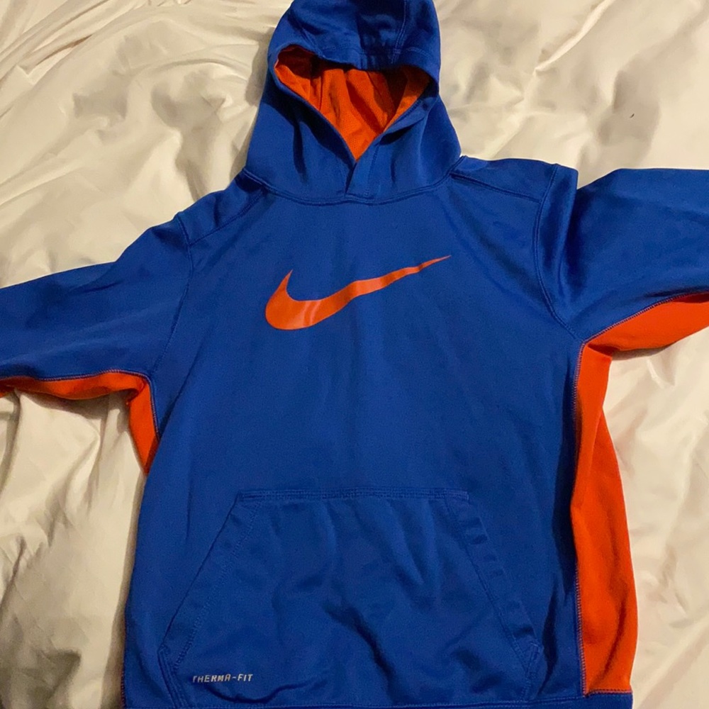 Boys hoodie size Youth Large